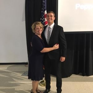 Meet your Posher, Yanni